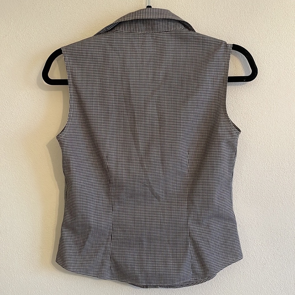 Gingham Button Up Blouse - Picture 5 of 5
